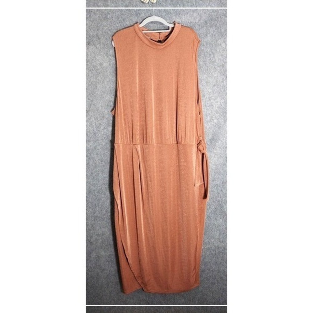 NWOT Asos Dress Plus 24 Stretch Slinky Midi Faux Wrap Cutout Feminine Romantic